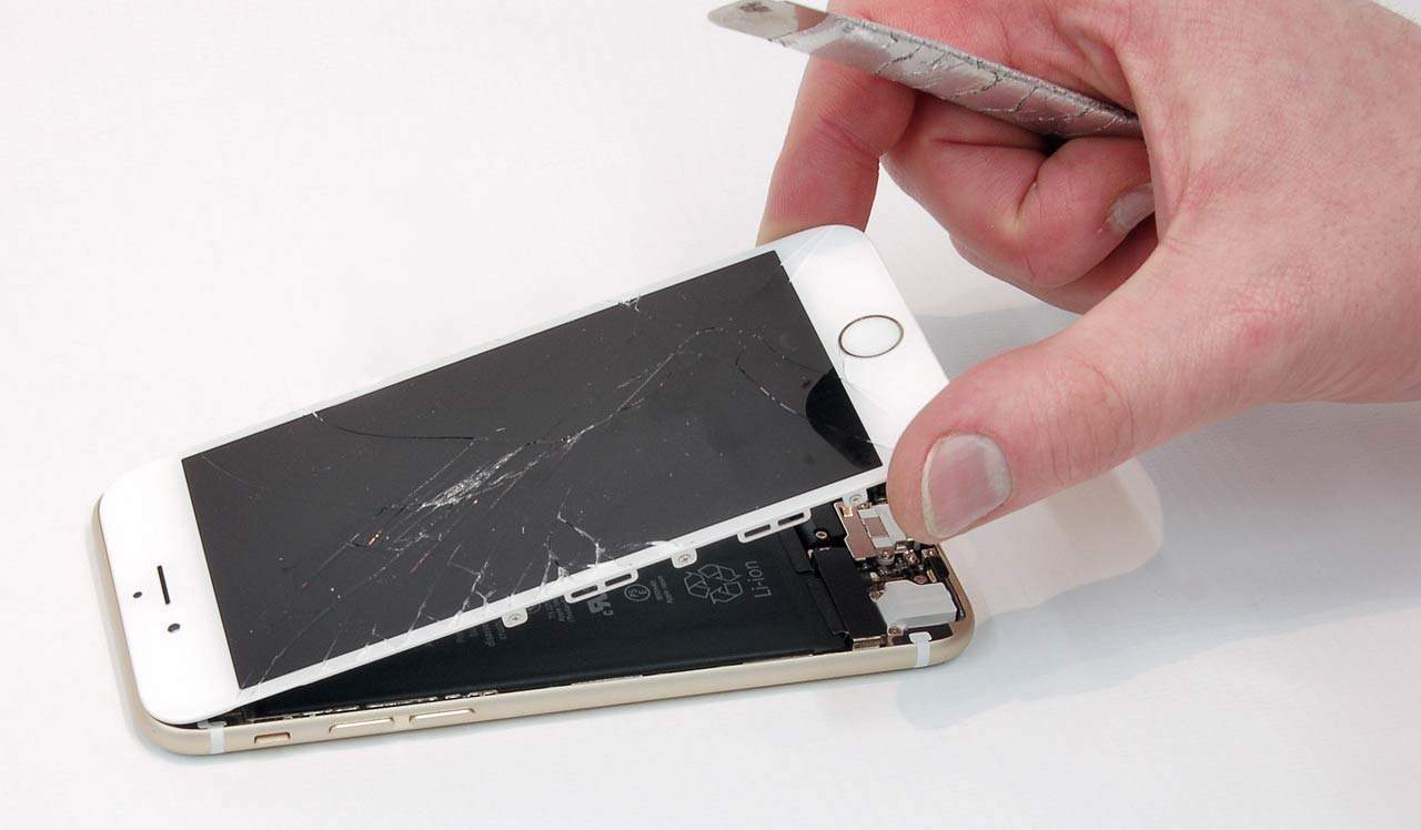 tela iphone 7 quebrada?